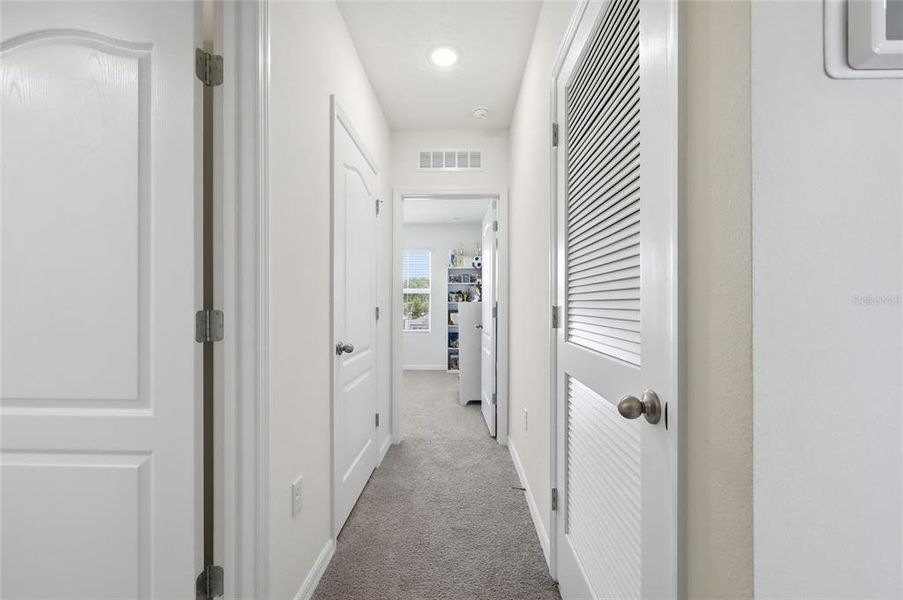 Spacious, unfurnished interior of a new home in Edgemont at Serenoa, Clermont (Image 22).