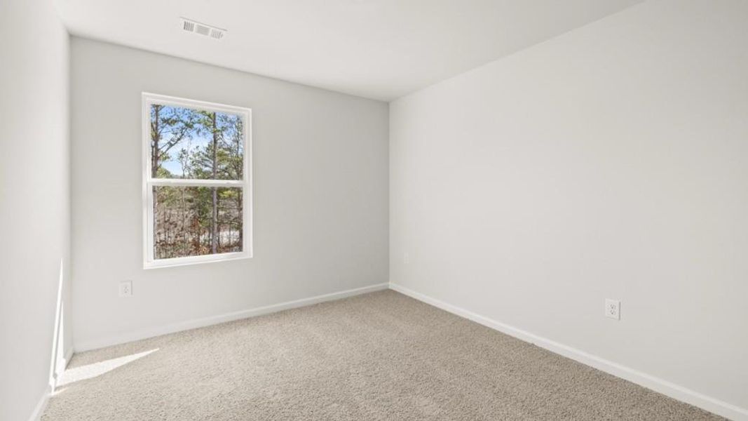 Spacious, unfurnished interior of a new home in Falcon Landing, Gainesville (Image 19).