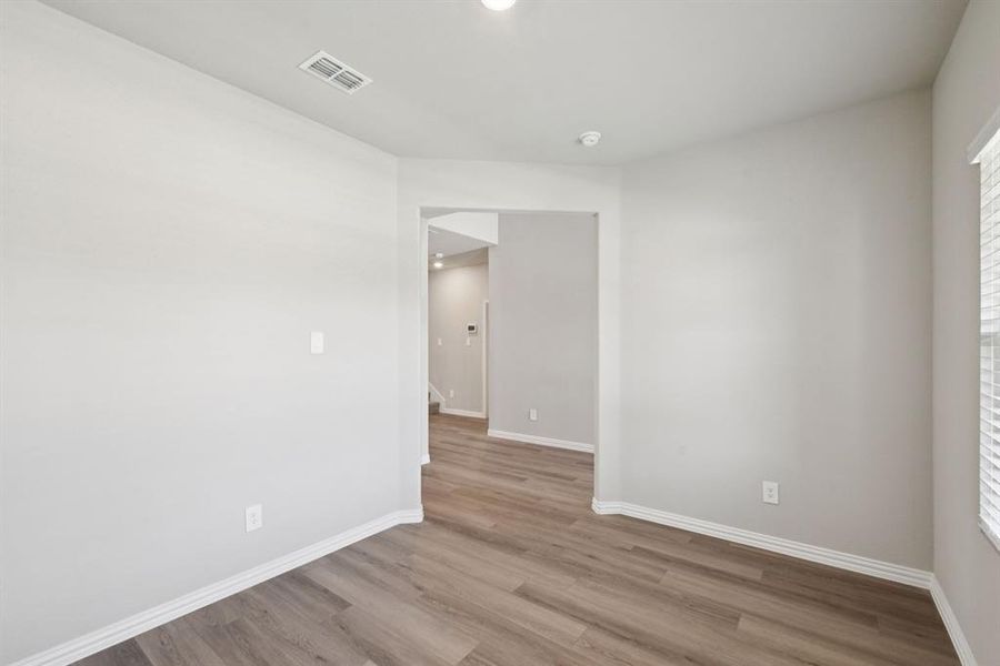 Photo is not of the actual home, but is an inspirational photo of builder’s model home and may depict options, furnishings, and/or decorator features that are not included. Photo is not of the actual home, but is an inspirational photo of builder’s model home and may depict options, furnishings, and/or decorator features that are not included.