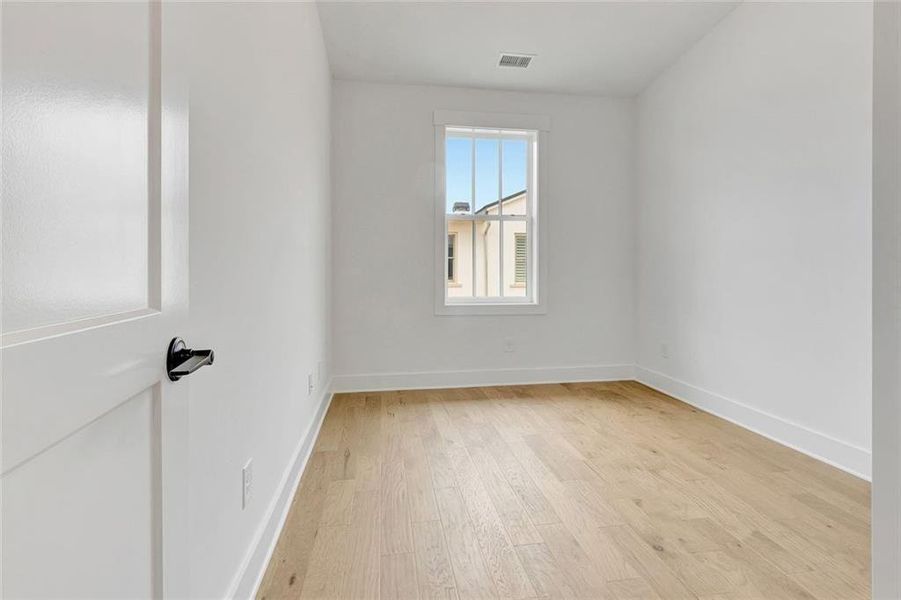 Spacious, unfurnished interior of a new home in , Fayetteville (Image 33).