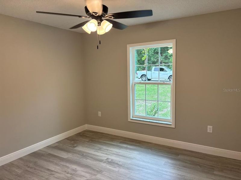 Spacious, unfurnished interior of a new home in , Dunnellon (Image 26).