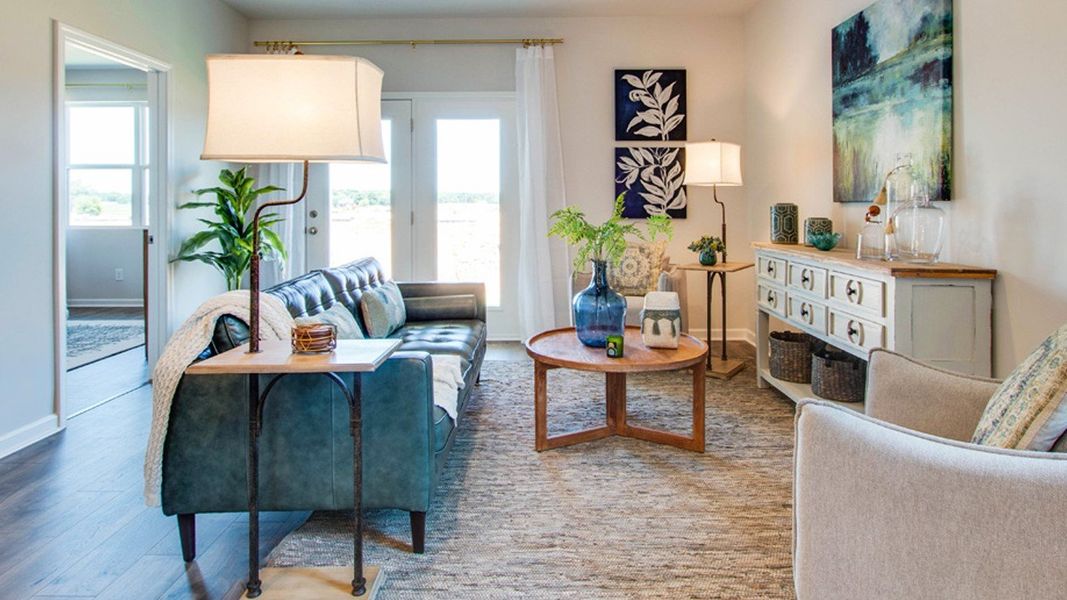 Furnished interior view inside a new home in Legacy Farms, White House (Image 16).