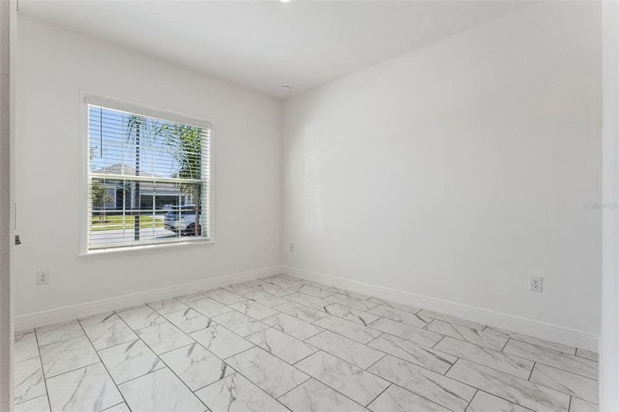 Spacious, unfurnished interior of a new home in Villa Pass, Mascotte (Image 31). Spacious, unfurnished interior of a new home in Villa Pass, Mascotte (Image 31).