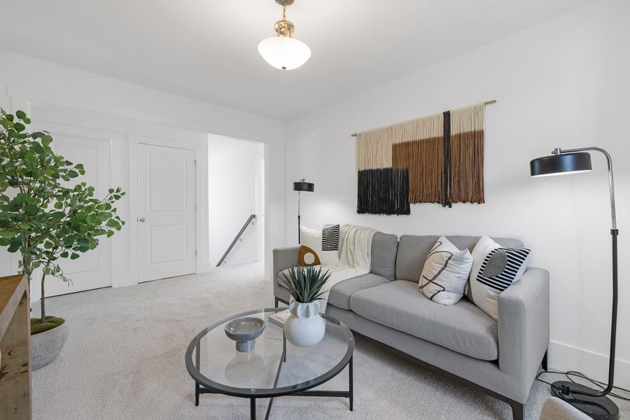 Furnished interior view inside a new home in Edgewater - The Links, Lancaster (Image 16). Furnished interior view inside a new home in Edgewater - The Links, Lancaster (Image 16).