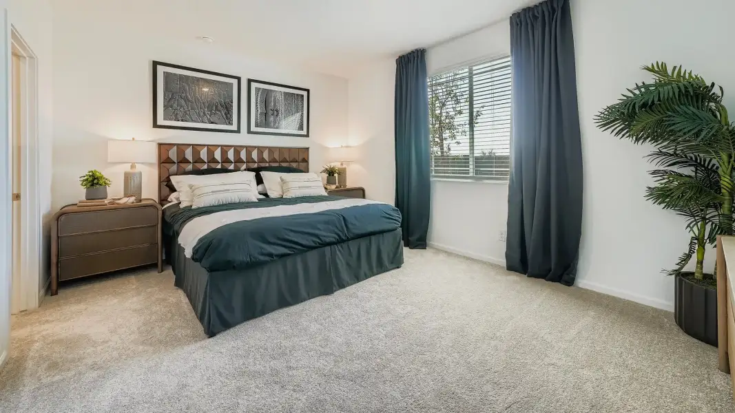 Representative furnished interior of a home built from the Hadley Plan 3470 by Lennar in Teravalis, Buckeye (Image 13).