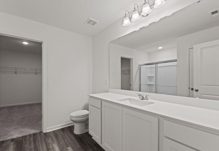 Representative furnished interior of a home built from the Solstice by Starlight Homes in Noble Ridge, Howe (Image 17).