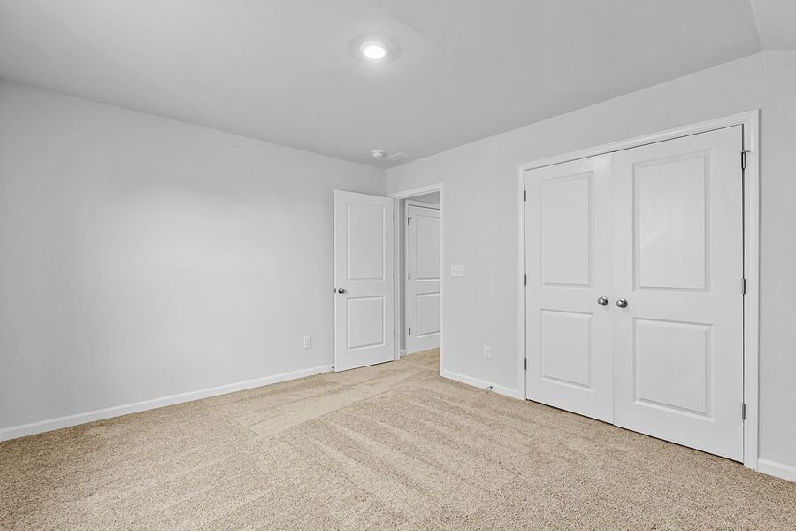 Spacious, unfurnished interior of a new home in Fieldstone, Lexington (Image 32). Spacious, unfurnished interior of a new home in Fieldstone, Lexington (Image 32).