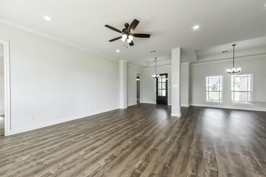 Spacious, unfurnished interior of a new home in , Baytown (Image 37).
