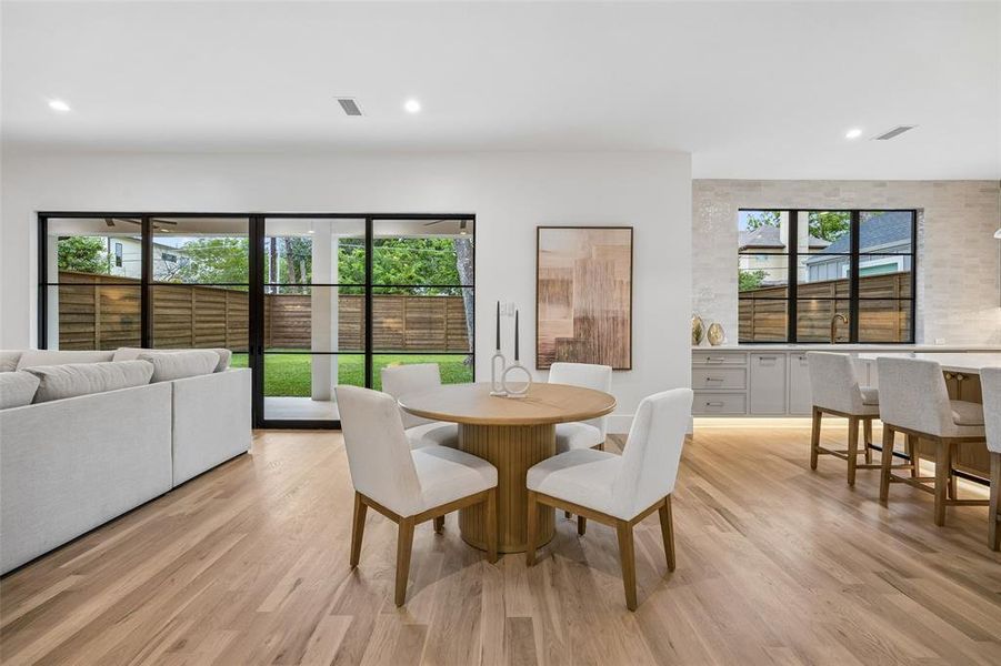 Furnished interior view inside a new home in , Dallas (Image 15).
