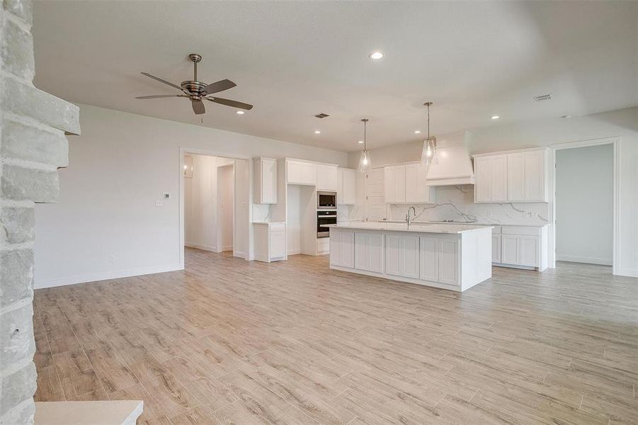 Image 37 of a home in . Image 37 of a home in .