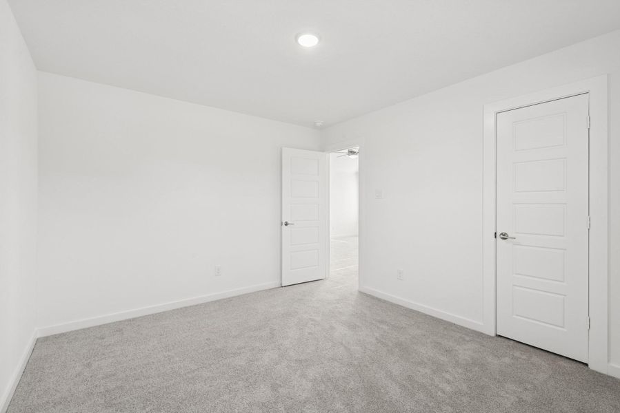 Spacious, unfurnished interior of a new home in Summerview, Fulshear (Image 29). Spacious, unfurnished interior of a new home in Summerview, Fulshear (Image 29).