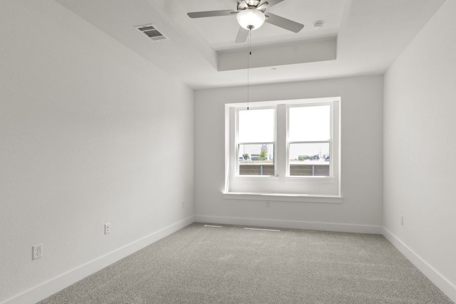 Spacious, unfurnished interior of a new home in Center 45, Round Rock (Image 23).