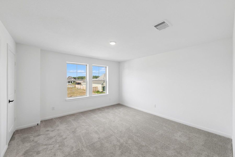 Spacious, unfurnished interior of a new home in Escondido 50' Homesites, Magnolia (Image 10).