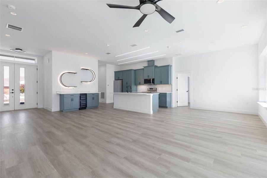 Spacious, unfurnished interior of a new home in , Palm Coast (Image 23). Spacious, unfurnished interior of a new home in , Palm Coast (Image 23).