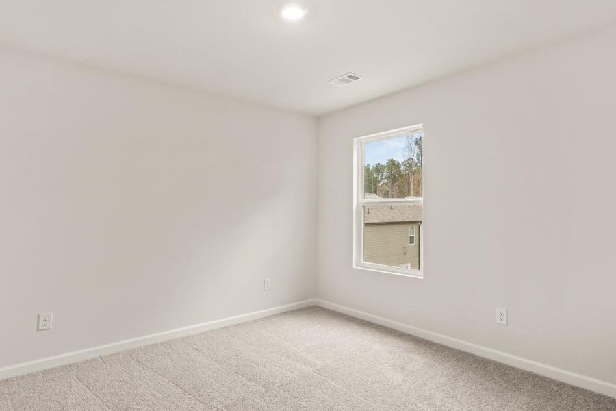 Spacious, unfurnished interior of a new home in Pointe Park, Union City (Image 19).