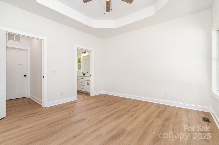 Spacious, unfurnished interior of a new home in , Kannapolis (Image 16).