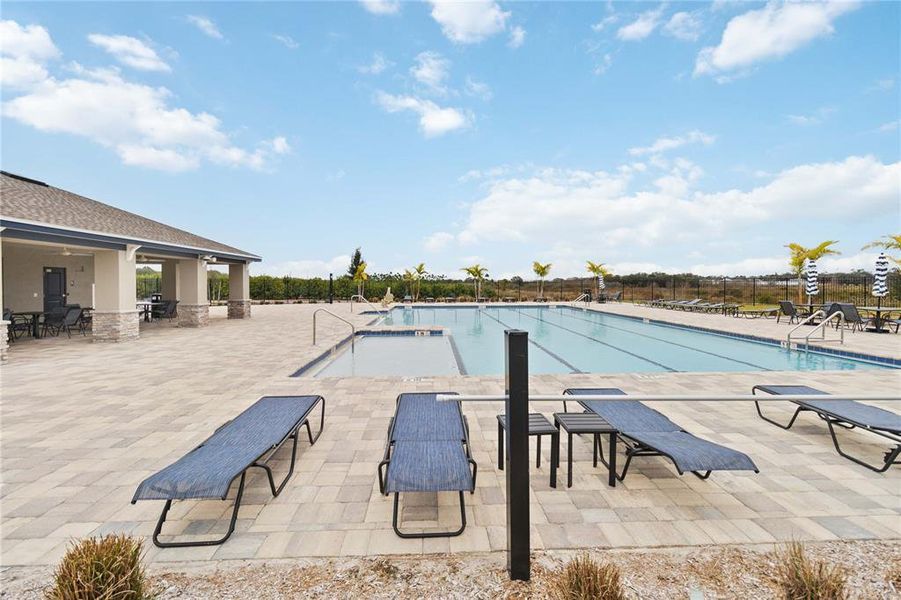 Community amenities in Peace Creek Reserve: Manor Key Collection, Winter Haven (Image 45).