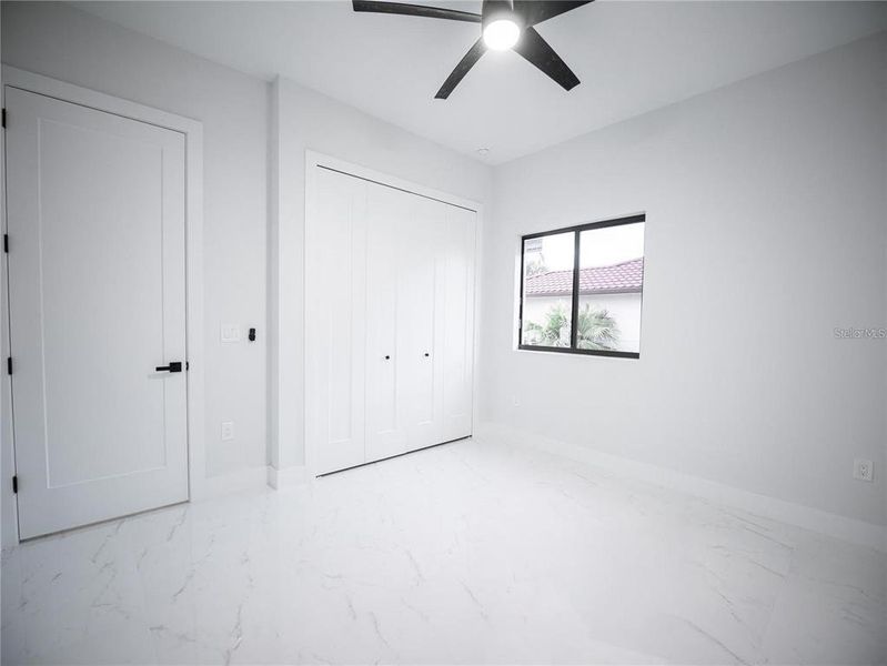 Spacious, unfurnished interior of a new home in , Port Charlotte (Image 29).