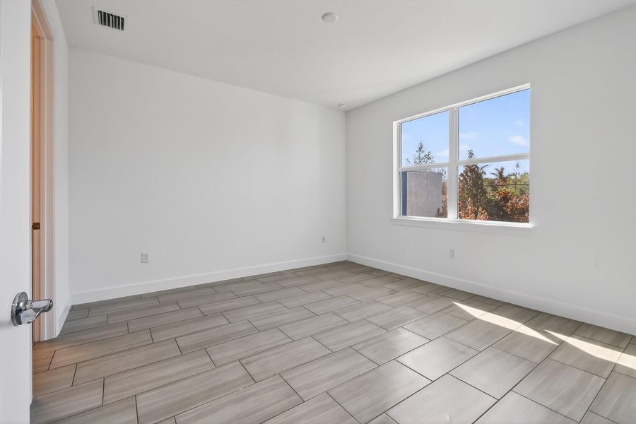 Lot4002-3829RussellCt(17)