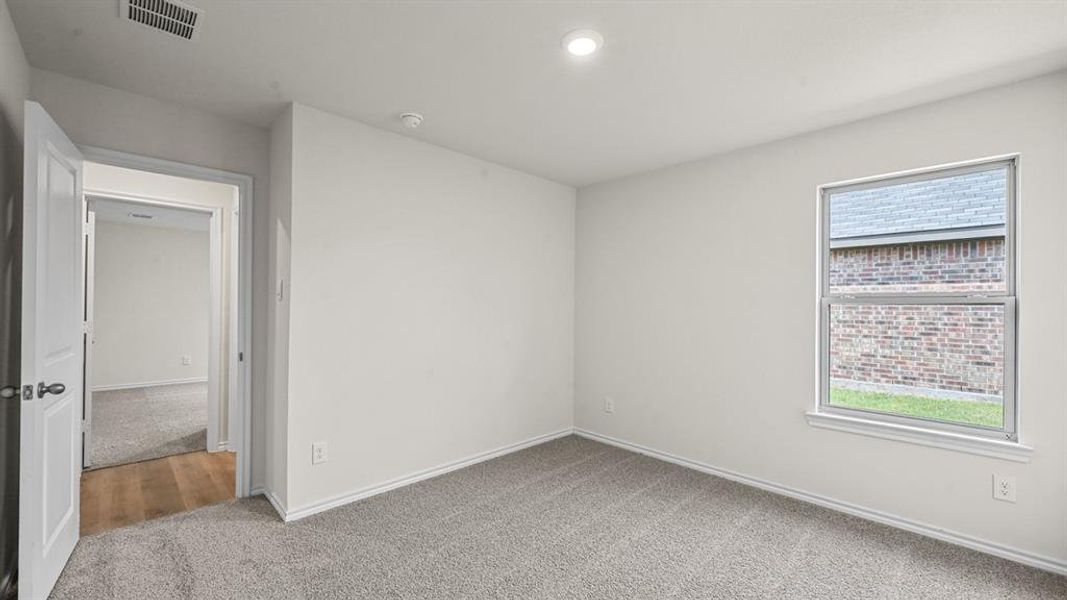 Spacious, unfurnished interior of a new home in The Reserve at Timber Creek, Lindale (Image 40). Spacious, unfurnished interior of a new home in The Reserve at Timber Creek, Lindale (Image 40).