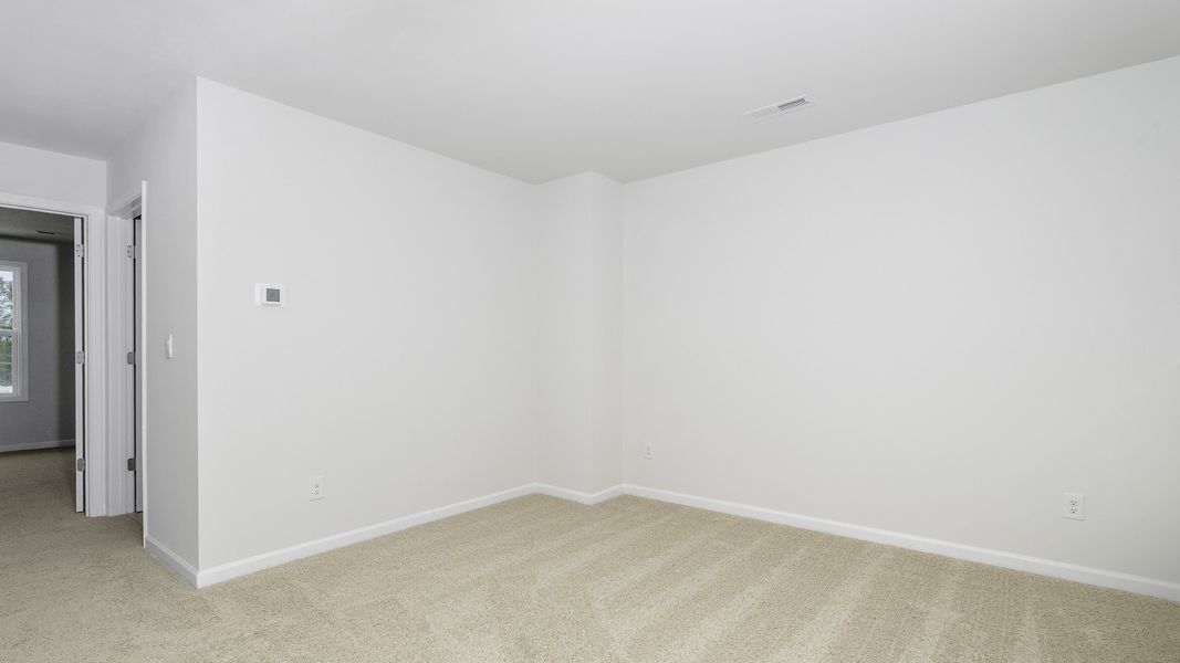 Spacious, unfurnished interior of a new home in The Meadows at Kinsley, Jamestown (Image 15).