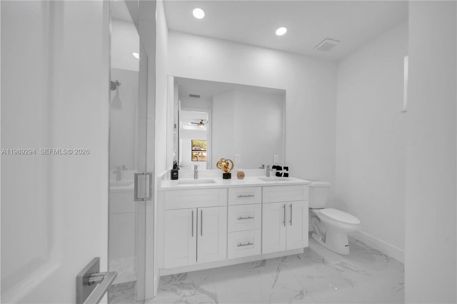 Furnished interior view inside a new home in , Lehigh Acres (Image 12).