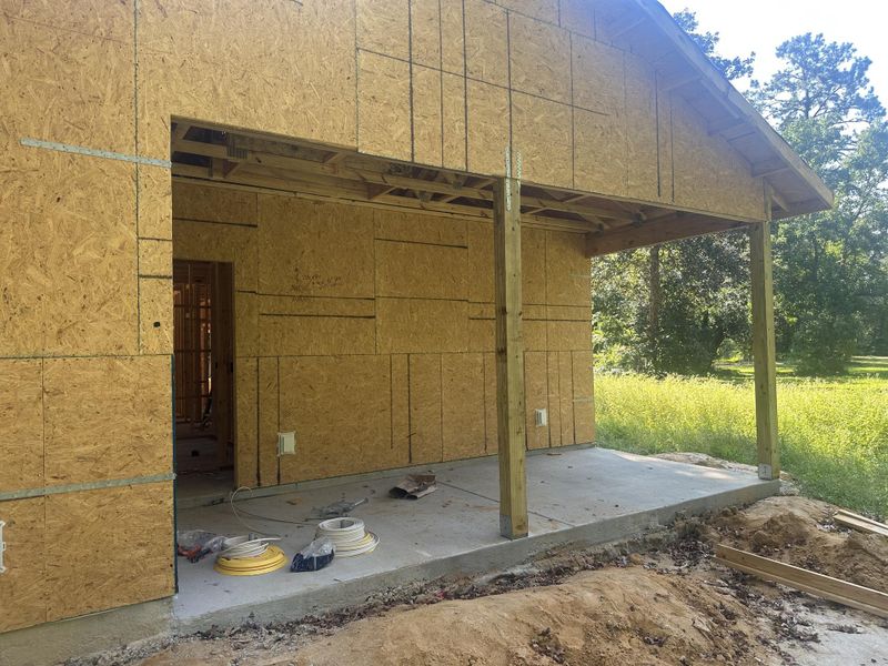 Image 14 of a home in . Image 14 of a home in .