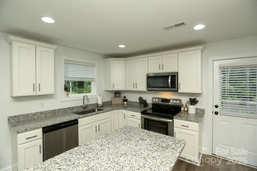 Furnished interior view inside a new home in , Kannapolis (Image 4).