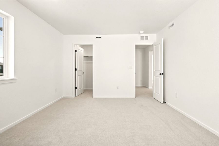 Spacious, unfurnished interior of a new home in Cordovan, Longmont (Image 17). Spacious, unfurnished interior of a new home in Cordovan, Longmont (Image 17).