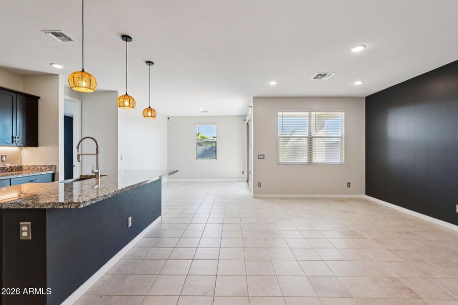 11-web-or-mls-W Sunnyslope Ln-S0804-011 11-web-or-mls-W Sunnyslope Ln-S0804-011