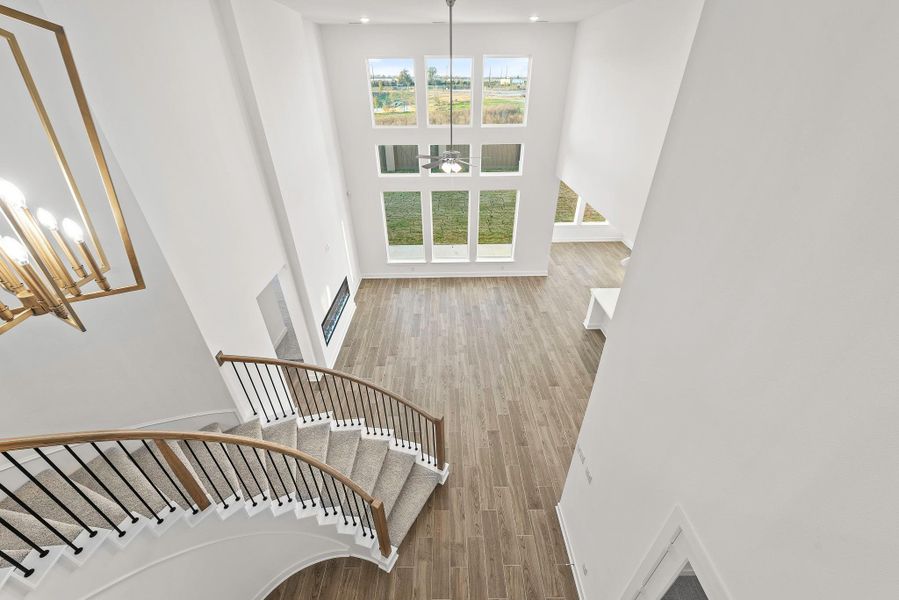 Representative image. Features, specifications, selections and colors may vary. Representative image. Features, specifications, selections and colors may vary.