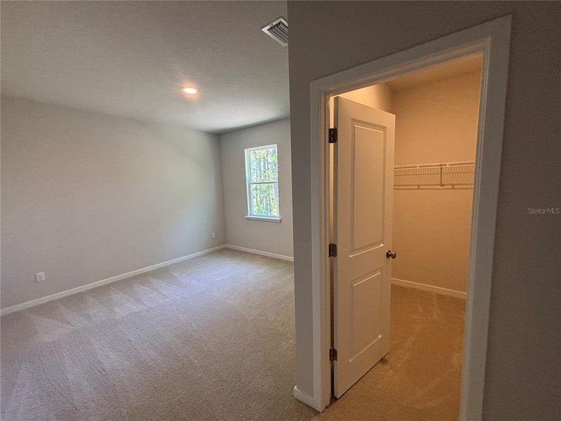 Spacious, unfurnished interior of a new home in Reserve East, Flagler Beach (Image 18).