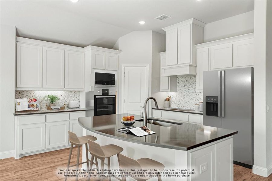 Furnished interior view inside a new home in Silo Mills Classic 70, Cleburne (Image 29).