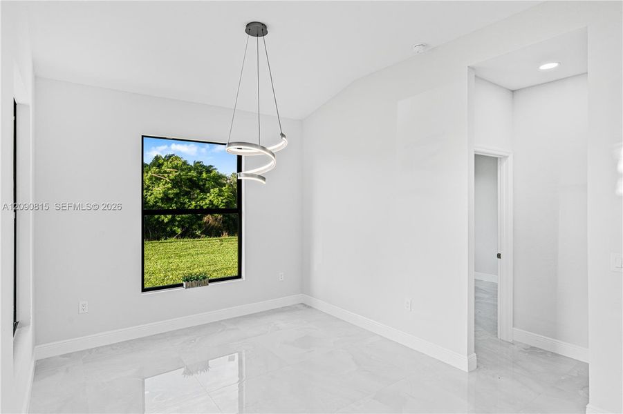 Spacious, unfurnished interior of a new home in , Lehigh Acres (Image 19).