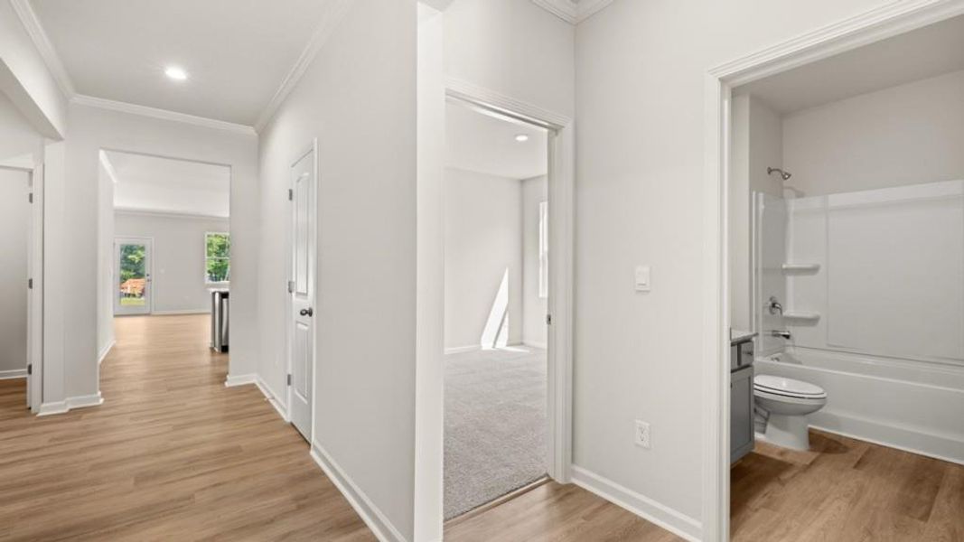Spacious, unfurnished interior of a new home in Fairhaven, Lithia Springs (Image 16).