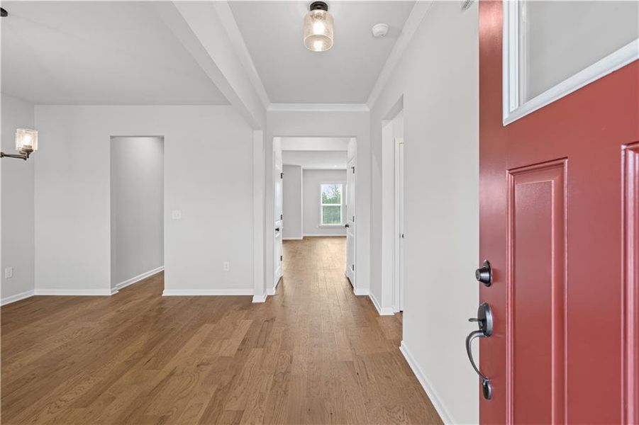 Spacious, unfurnished interior of a new home in Reunion, Flowery Branch (Image 28). Spacious, unfurnished interior of a new home in Reunion, Flowery Branch (Image 28).