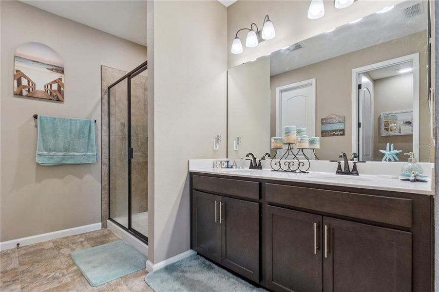 Furnished interior view inside a new home in , Winter Haven (Image 11).