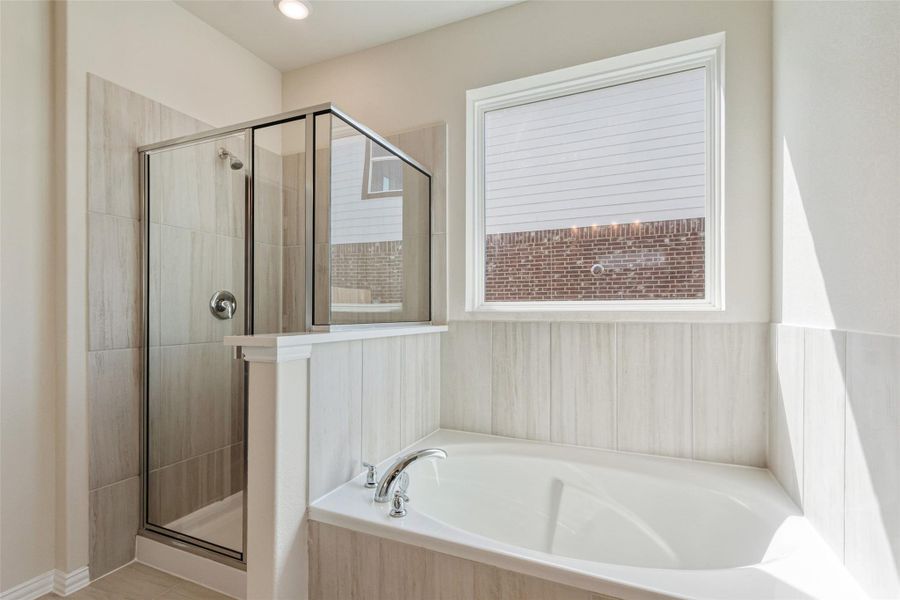 Furnished interior view inside a new home in Ellis Cove, Seabrook (Image 5).