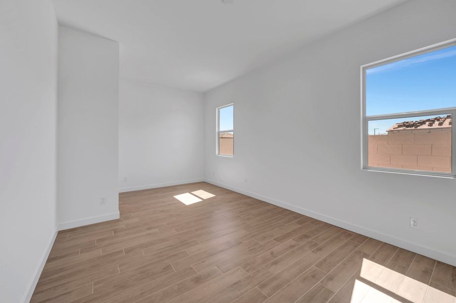 Spacious, unfurnished interior of a new home in Abel Ranch, Goodyear (Image 38).