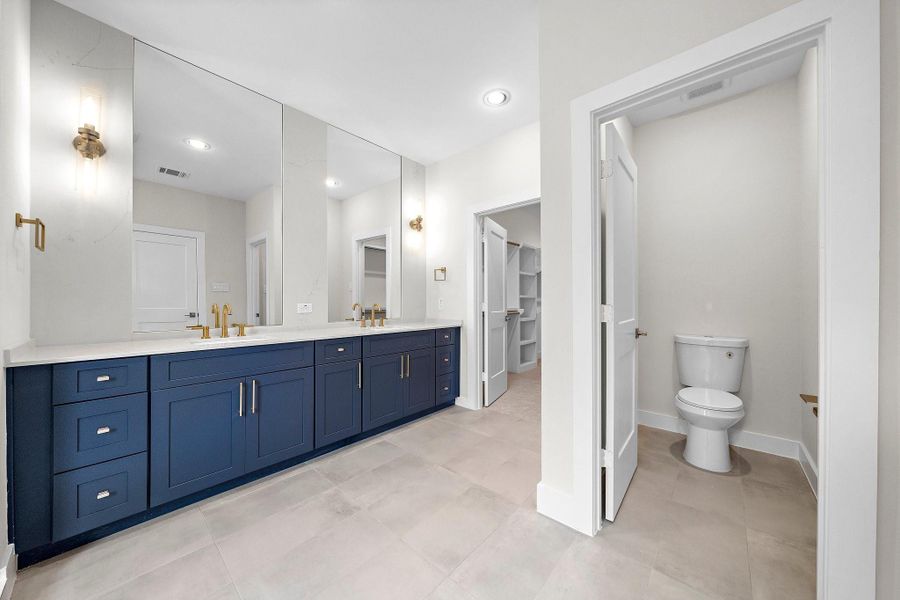 Furnished interior view inside a new home in , Houston (Image 13).