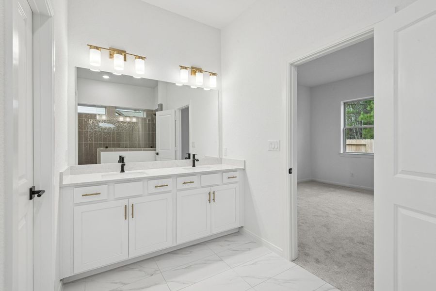 Furnished interior view inside a new home in Escondido 60', Magnolia (Image 12).