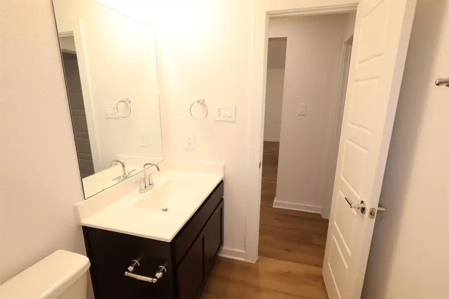 Furnished interior view inside a new home in Sorella, Tomball (Image 6). Furnished interior view inside a new home in Sorella, Tomball (Image 6).