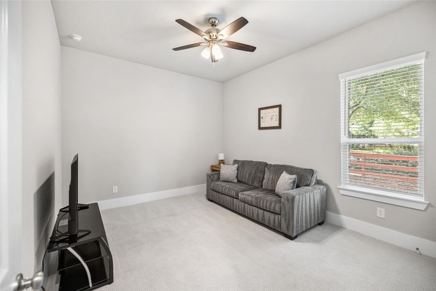 Furnished interior view inside a new home in Ridgelake Shores, Montgomery (Image 34).