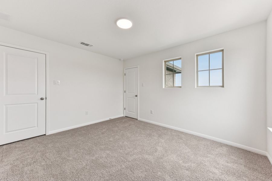 Spacious, unfurnished interior of a new home in Crosswinds, Kyle (Image 25). Spacious, unfurnished interior of a new home in Crosswinds, Kyle (Image 25).