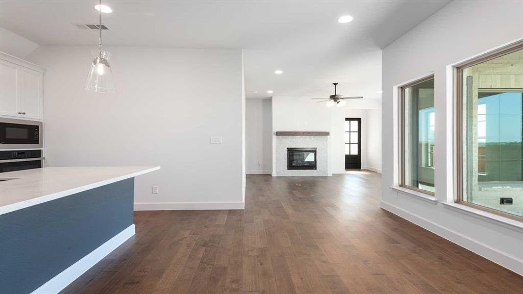 Spacious, unfurnished interior of a new home in The Heights At Uptown Celina 45', Celina (Image 19).