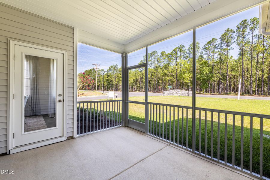 310-Screened Porch