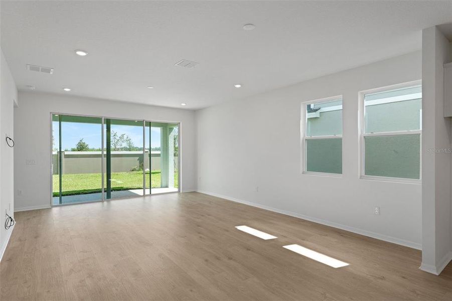 Spacious, unfurnished interior of a new home in Seaire, Parrish (Image 31).