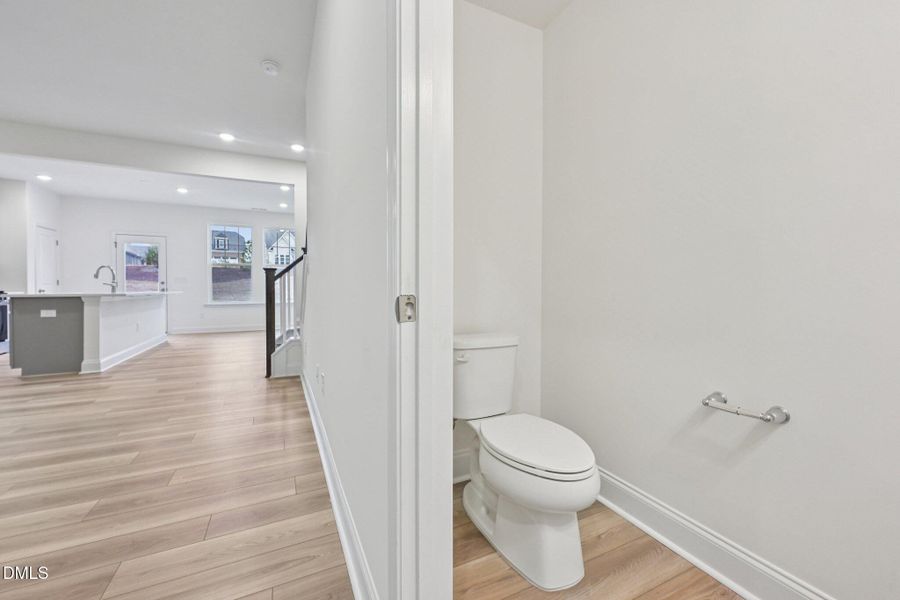 20-web-or-mls-Kensley Grv Ln-S0502-020