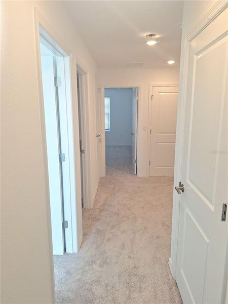 Spacious, unfurnished interior of a new home in , Edgewater (Image 18).