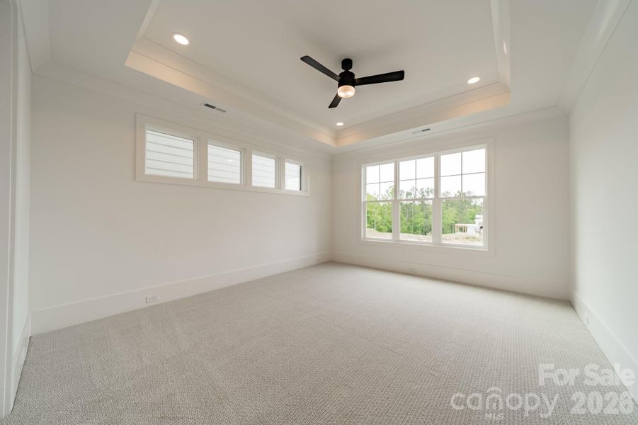 Spacious, unfurnished interior of a new home in , Davidson (Image 38).